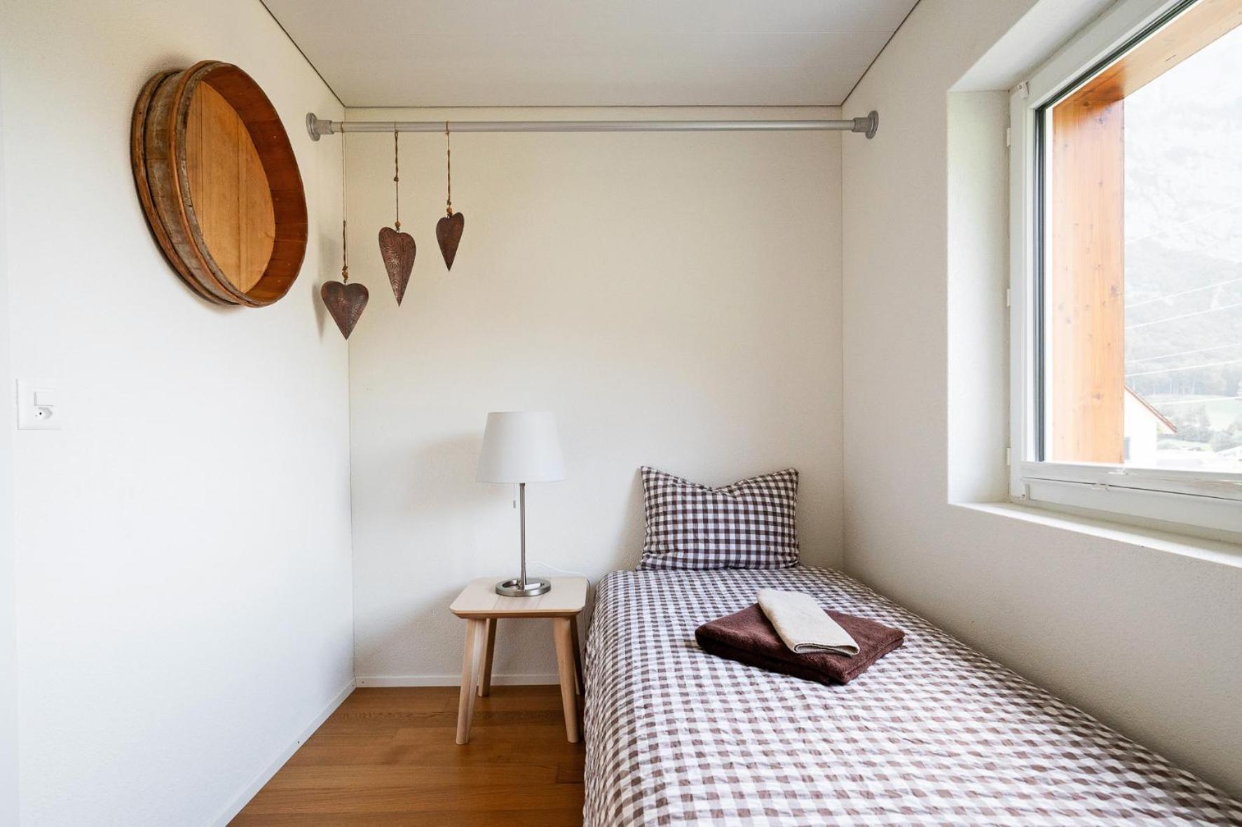 Glarner Bed Daire Netstal Dış mekan fotoğraf
